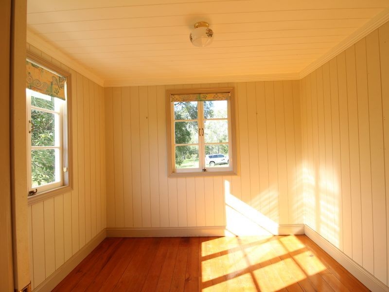 65 Highland Street, Esk QLD 4312