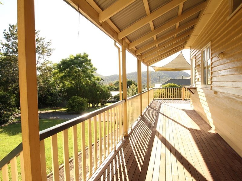 65 Highland Street, Esk QLD 4312