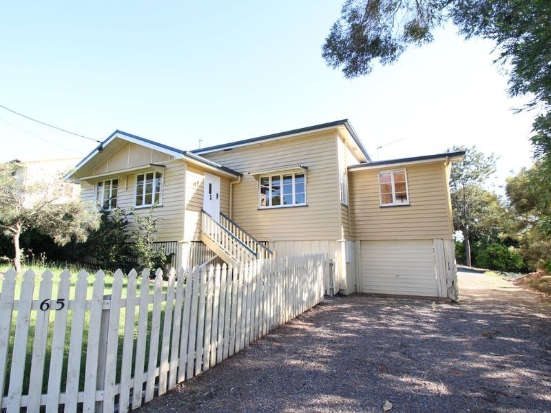 65 Highland Street, Esk QLD 4312