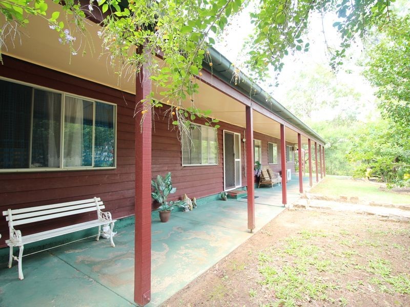 518 Willaura Drive, Mount Hallen QLD 4312