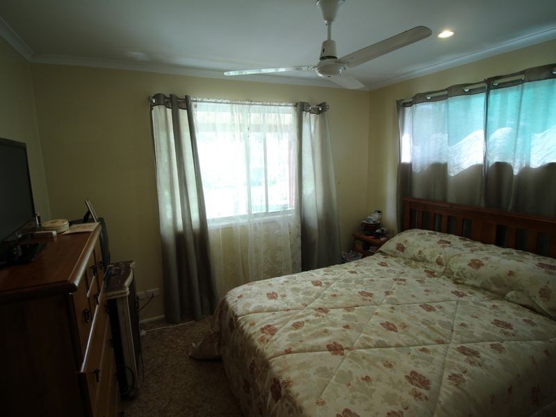 518 Willaura Drive, Mount Hallen QLD 4312