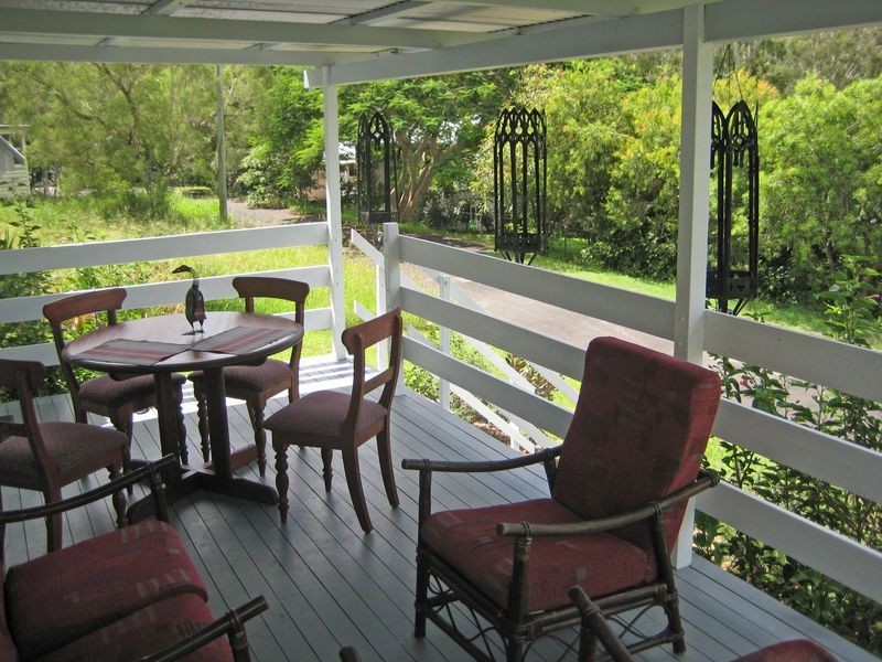 3 Edward Street, Somerset Dam QLD 4312