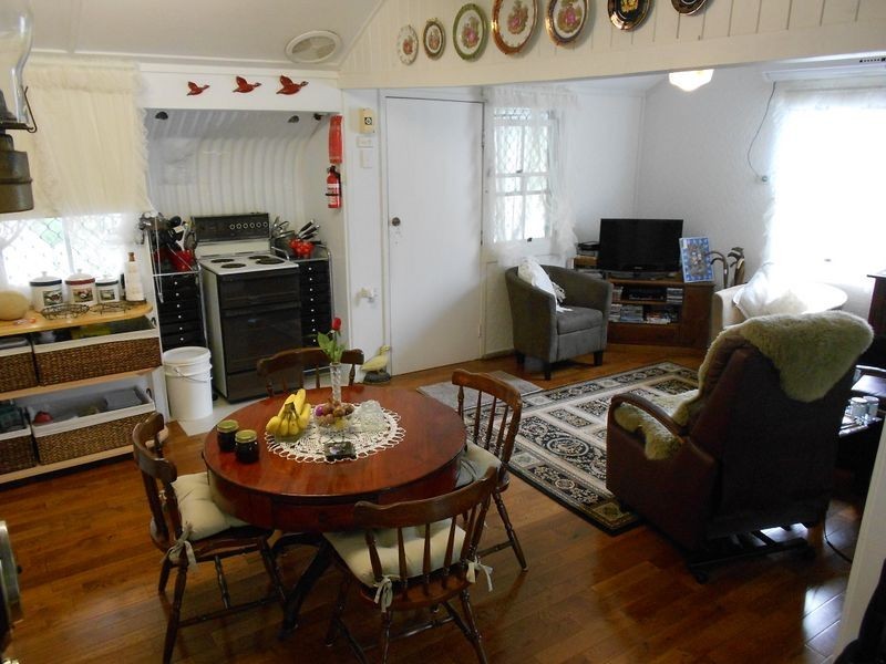 3 Edward Street, Somerset Dam QLD 4312