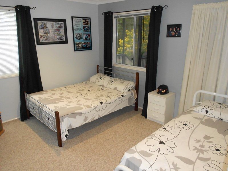 28 King Street, Somerset Dam QLD 4312