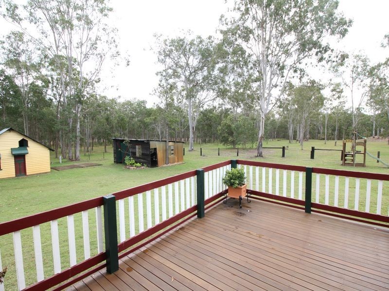 48 Elm Street, Esk QLD 4312