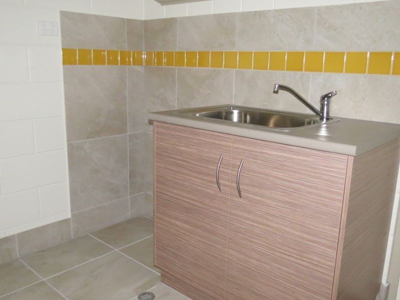 13 Hill Street, Esk QLD 4312