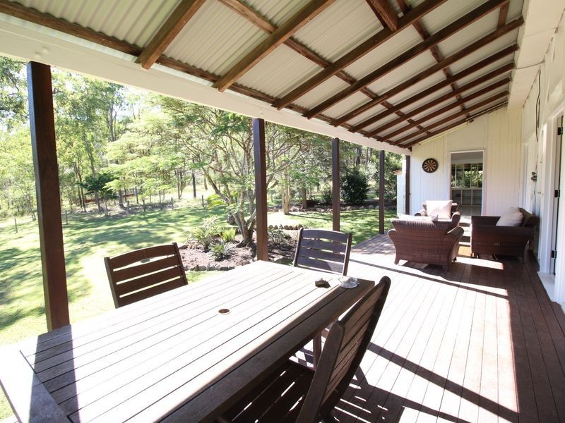 494 Willaura Drive, Mount Hallen QLD 4312