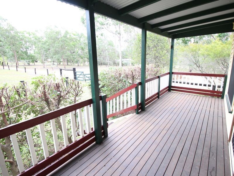 48 Elm Street, Esk QLD 4312