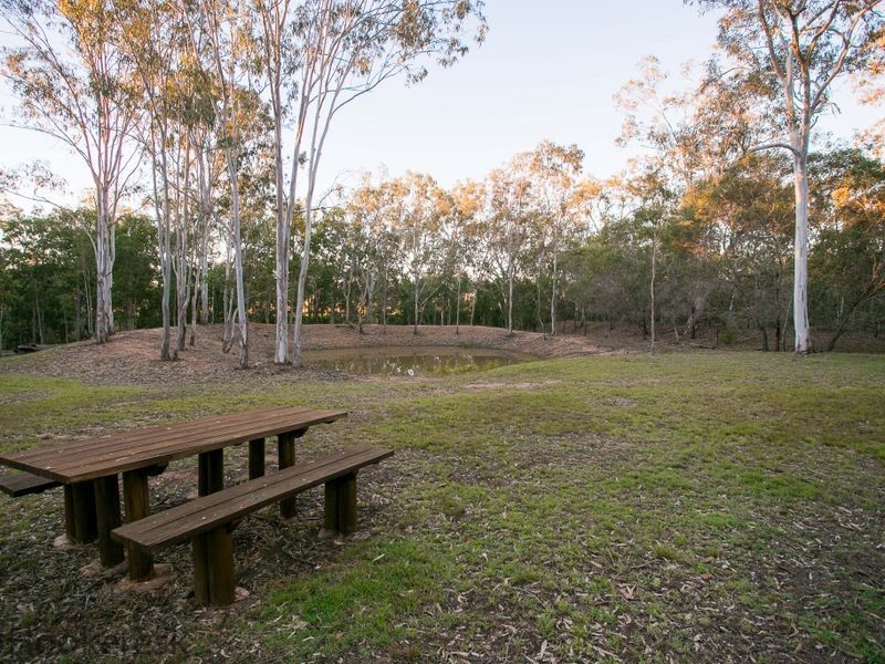 48 Elm Street, Esk QLD 4312