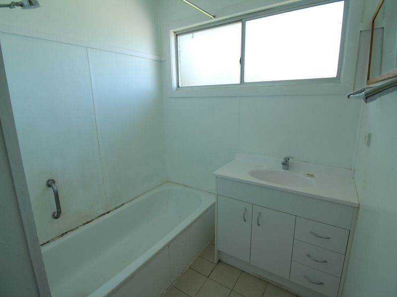 60 George Street, Toogoolawah QLD 4313