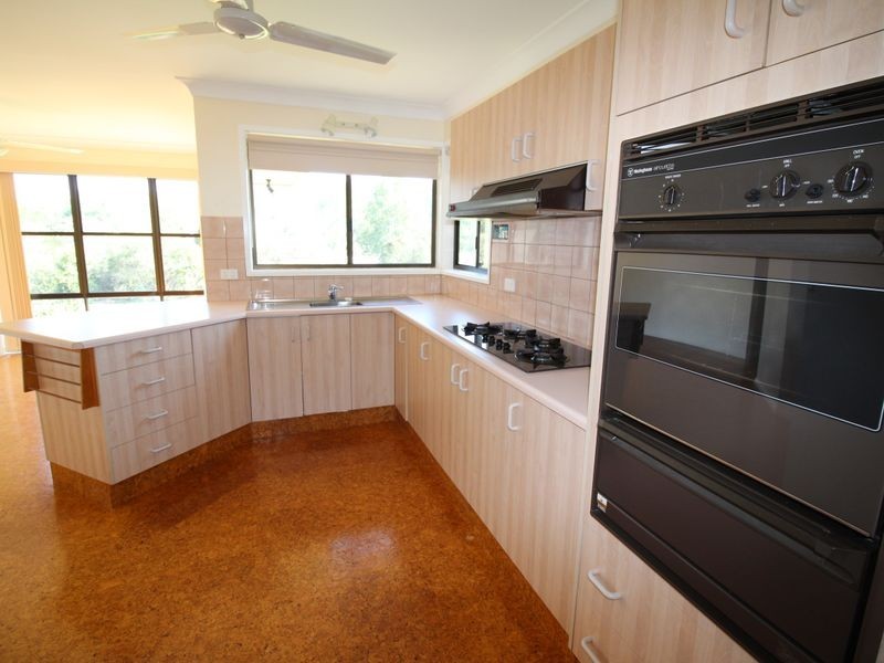 11 Brough Court, Esk QLD 4312