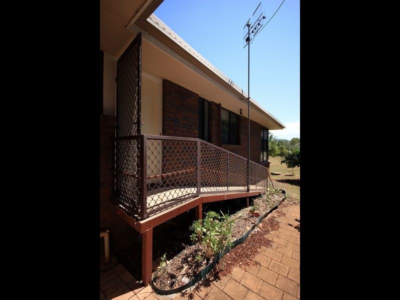 11 Brough Court, Esk QLD 4312