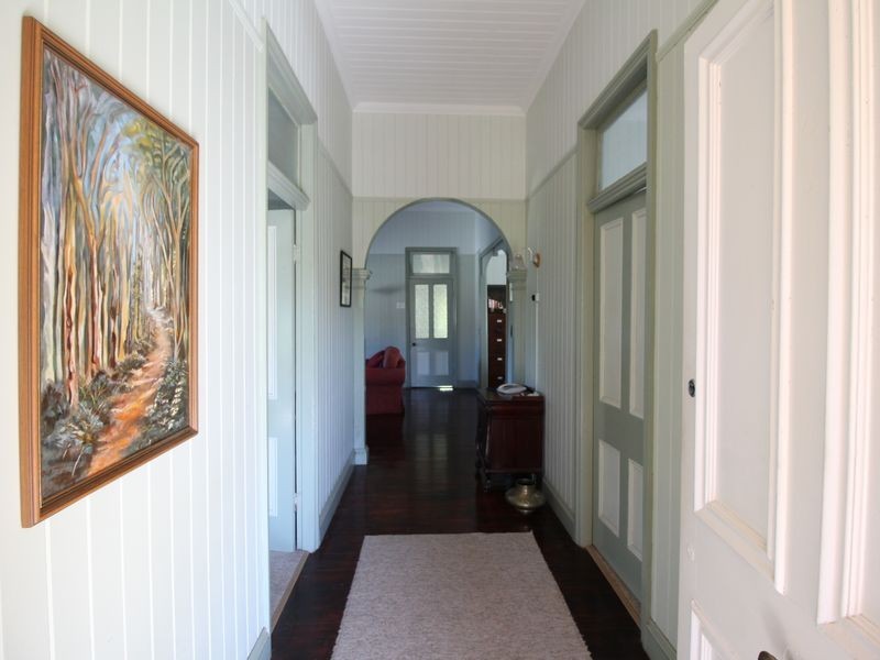 32 Elizabeth Street, Esk QLD 4312
