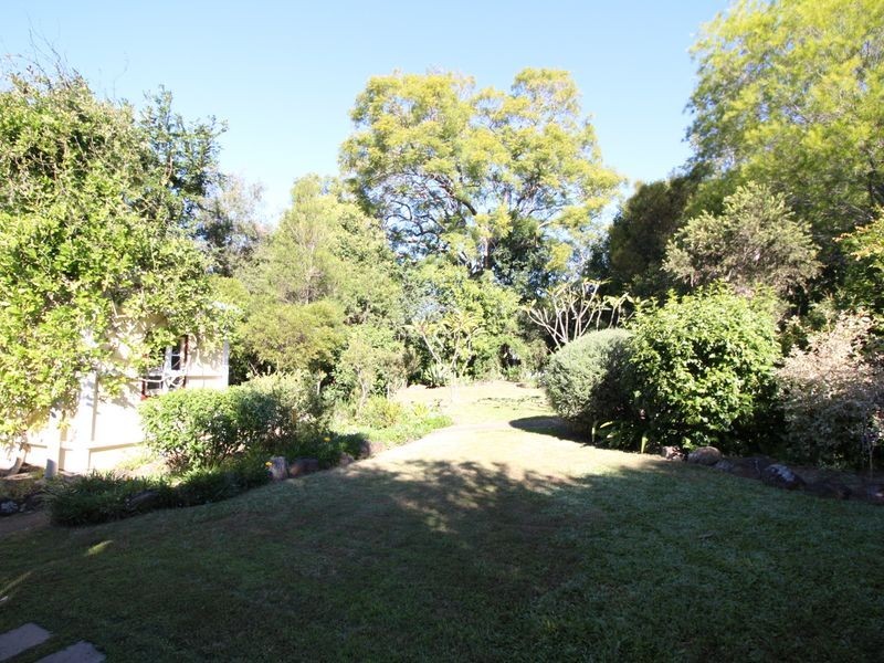 32 Elizabeth Street, Esk QLD 4312