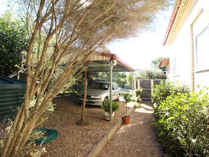 32 Elizabeth Street, Esk QLD 4312