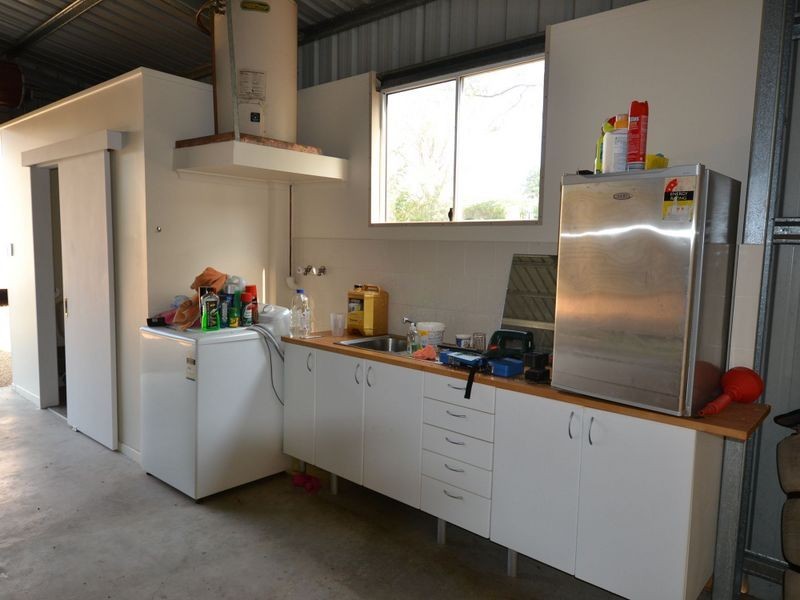 27 Down Street, Esk QLD 4312