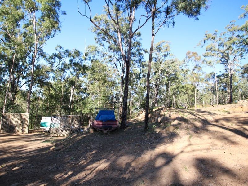 173 Highland Street, Esk QLD 4312