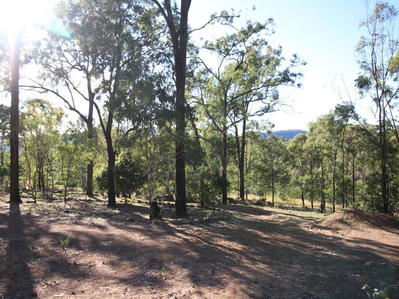 173 Highland Street, Esk QLD 4312