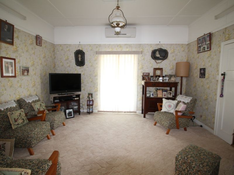 11 Gunyah Street, Toogoolawah QLD 4313