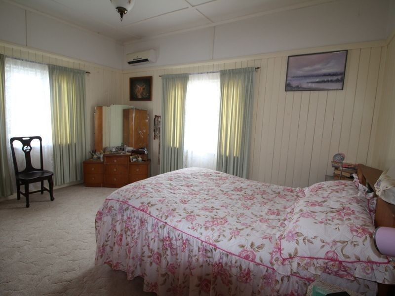 11 Gunyah Street, Toogoolawah QLD 4313