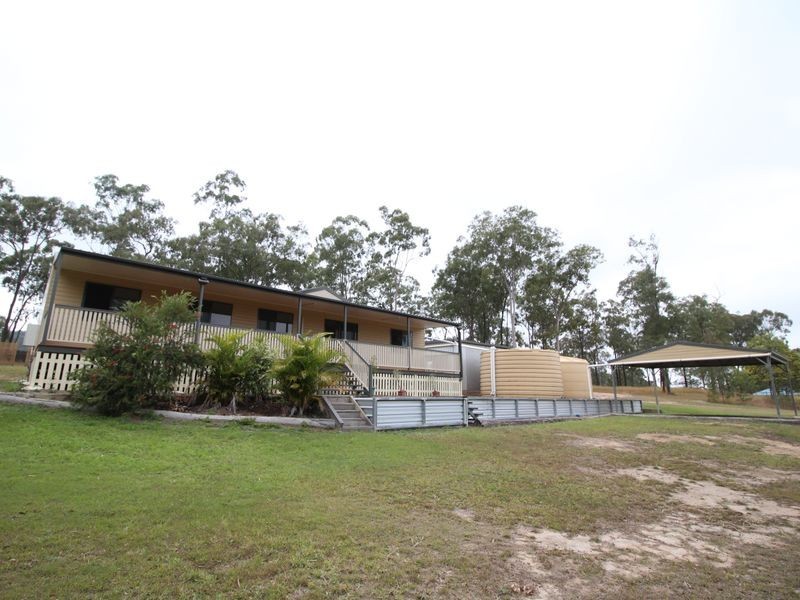 6 Balmoral Court, Mount Hallen QLD 4312