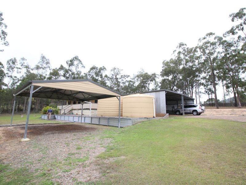 6 Balmoral Court, Mount Hallen QLD 4312