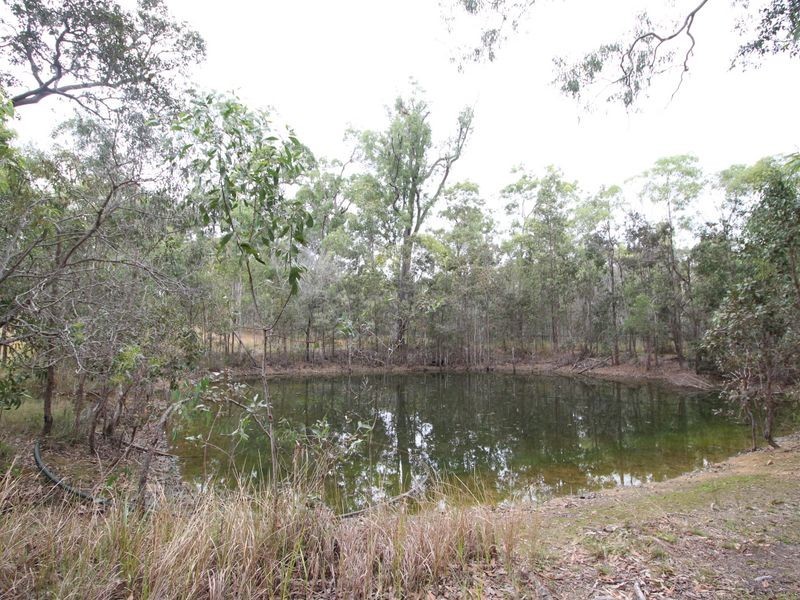 6 Balmoral Court, Mount Hallen QLD 4312