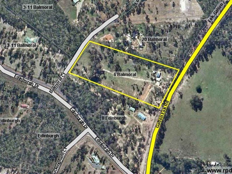 6 Balmoral Court, Mount Hallen QLD 4312