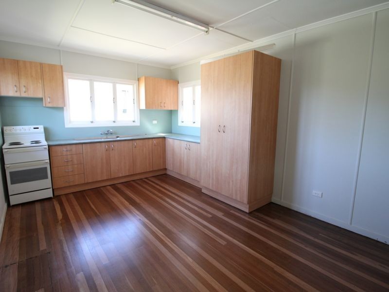 86 Eskdale Road, Toogoolawah QLD 4313