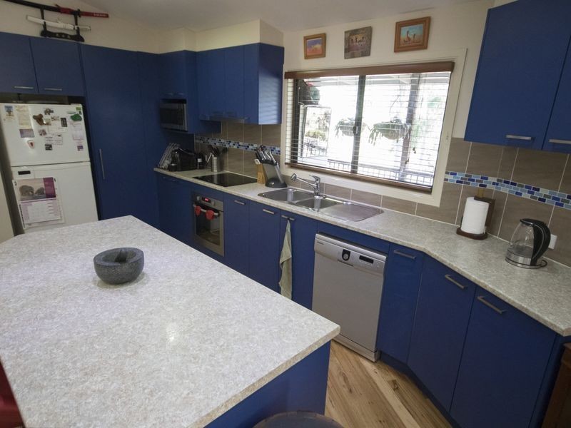 19 Middle Street, Esk QLD 4312