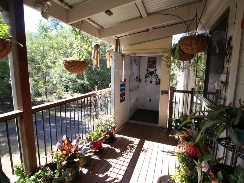 19 Middle Street, Esk QLD 4312