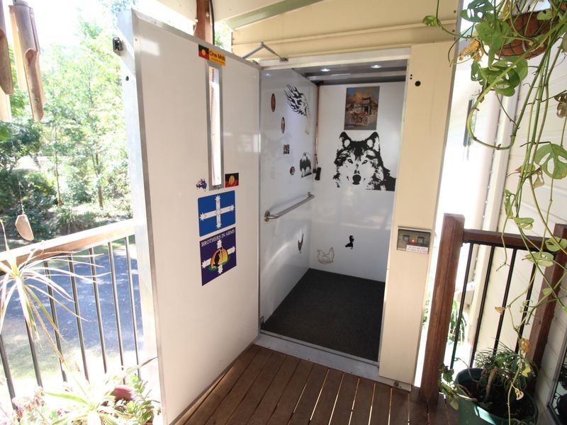 19 Middle Street, Esk QLD 4312