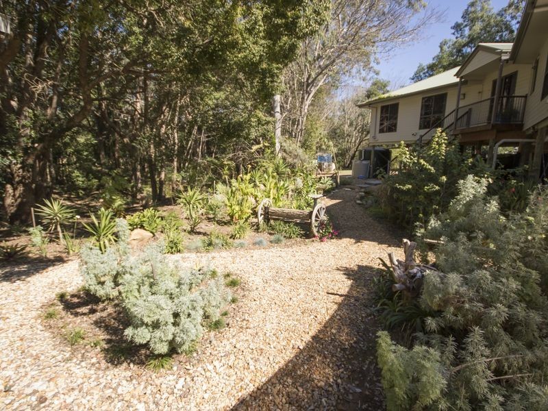 19 Middle Street, Esk QLD 4312