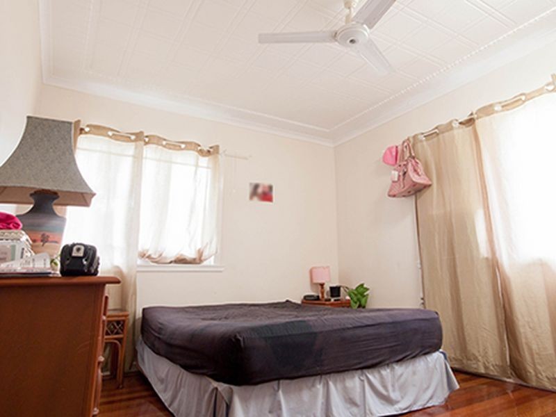 35 Cairnscroft Street, Toogoolawah QLD 4313