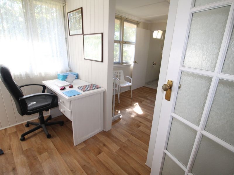 24 Barbour Street, Esk QLD 4312