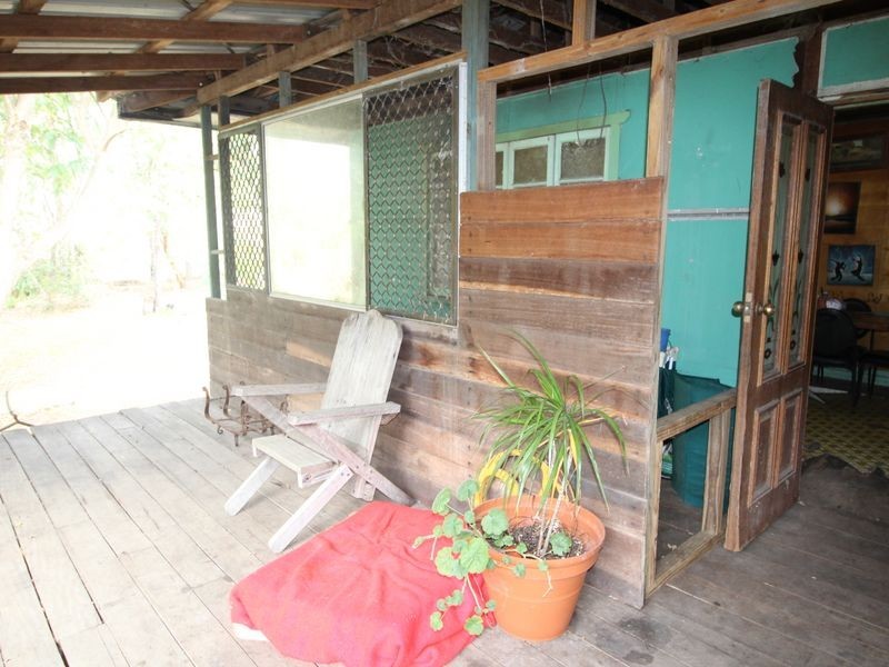 490 Esk Crowsnest Road, Biarra QLD 4313