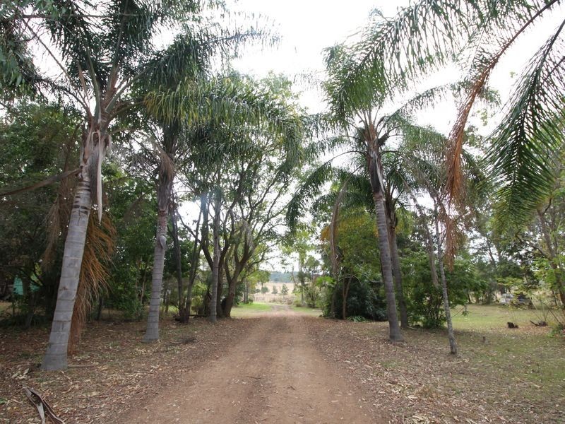490 Esk Crowsnest Road, Biarra QLD 4313