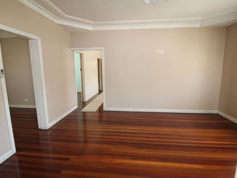 1 Pryde Street, Esk QLD 4312