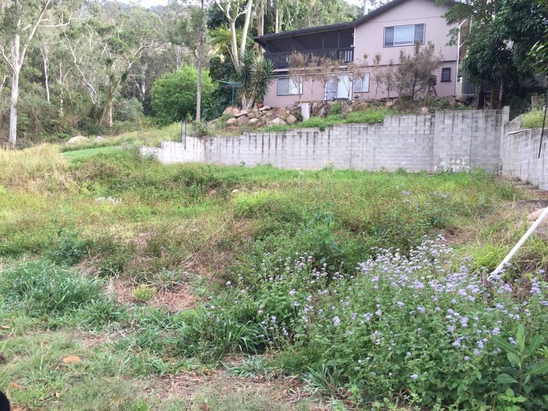 10 First Avenue, Somerset Dam QLD 4312