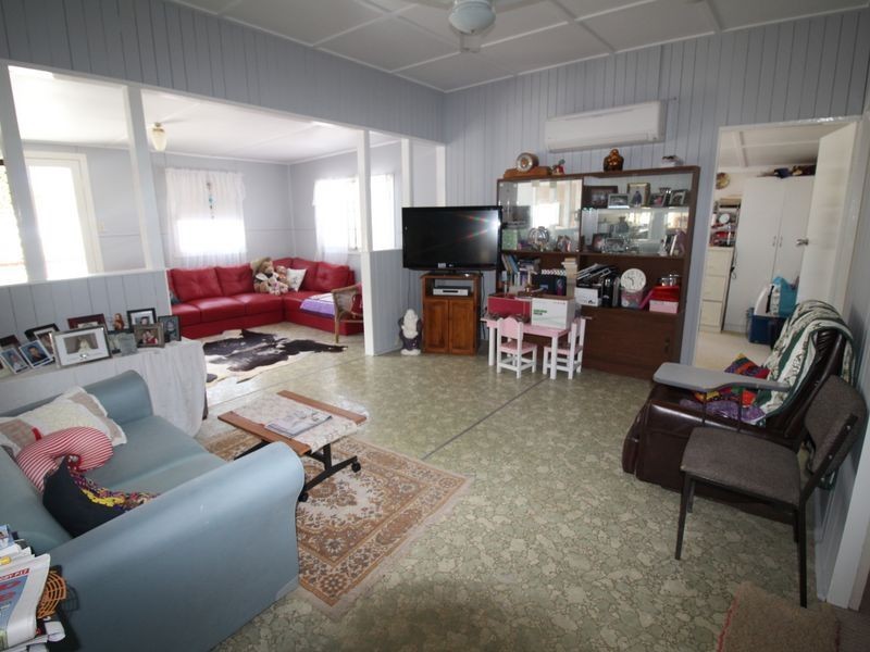55 Highland Street, Esk QLD 4312