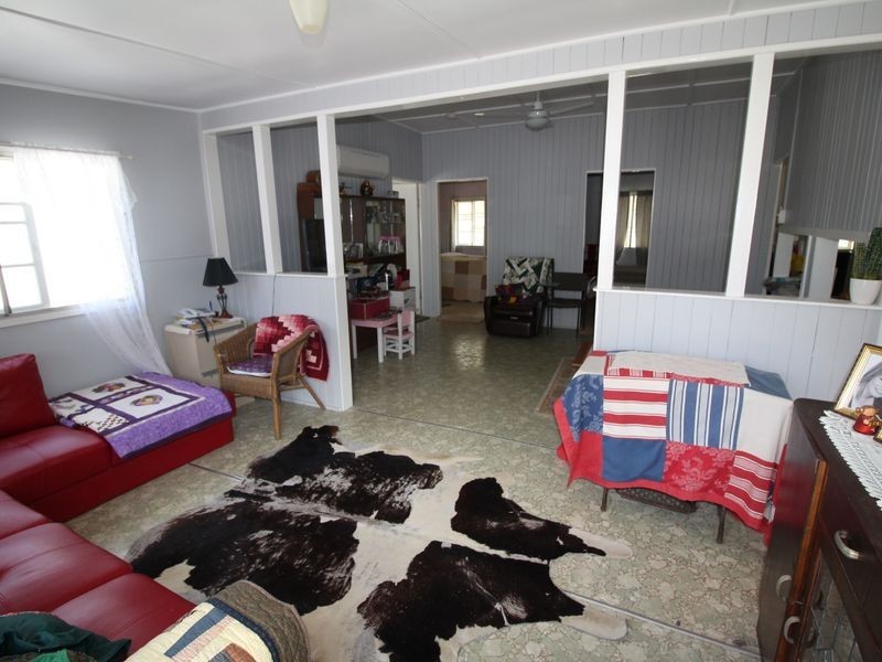 55 Highland Street, Esk QLD 4312