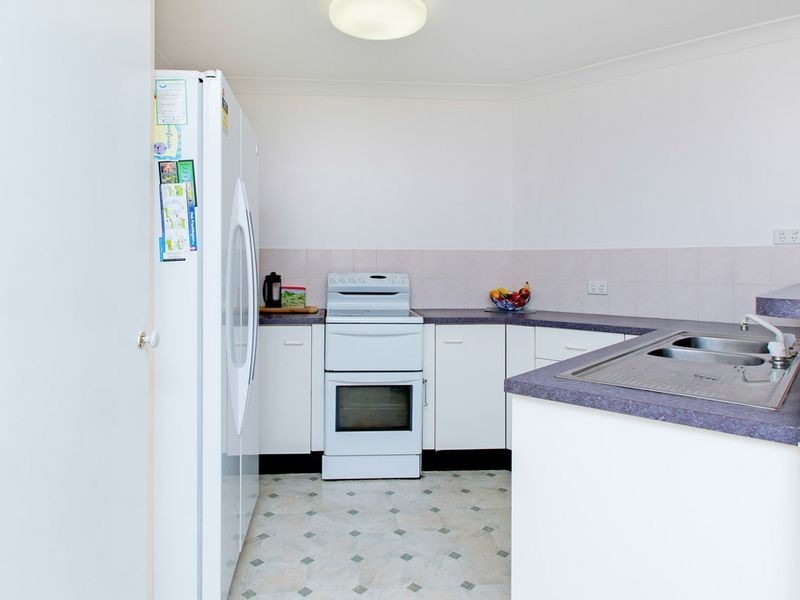 359 Willaura Drive, Mount Hallen QLD 4312