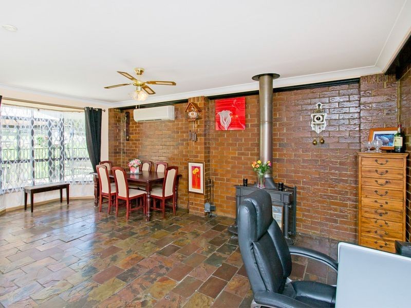 359 Willaura Drive, Mount Hallen QLD 4312