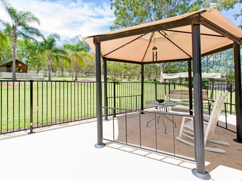 359 Willaura Drive, Mount Hallen QLD 4312