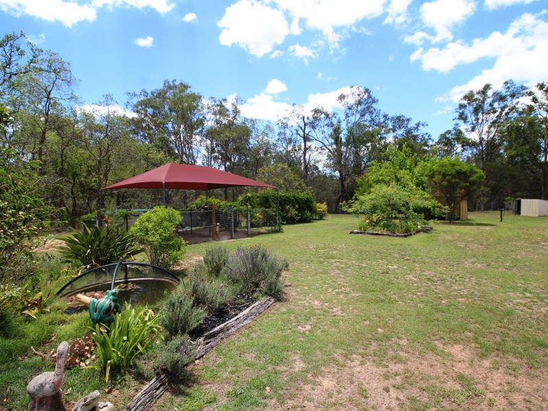 103 Cedar Avenue, Esk QLD 4312