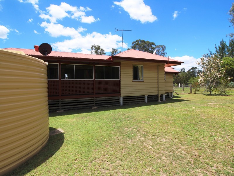 103 Cedar Avenue, Esk QLD 4312