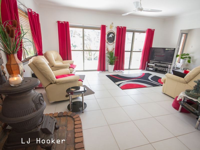 41 East Street, Esk QLD 4312