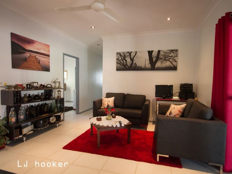 41 East Street, Esk QLD 4312