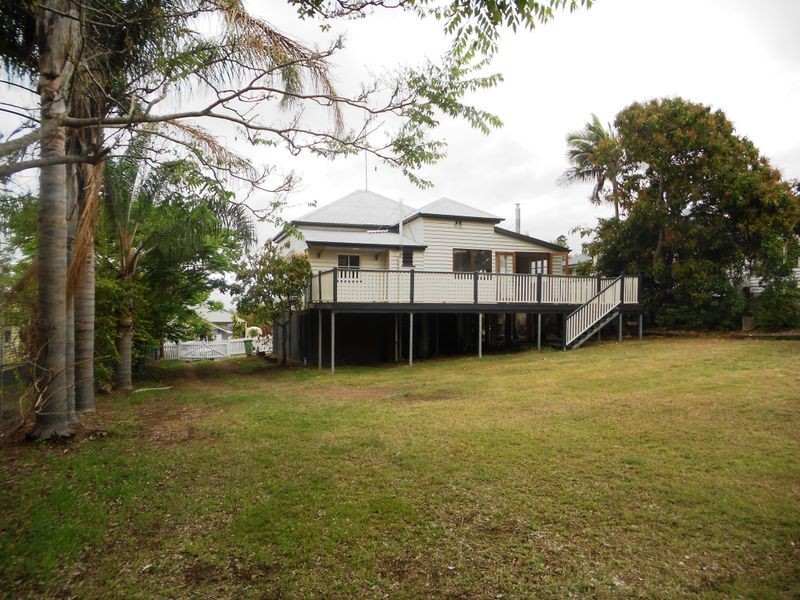 33 Drem Street, Toogoolawah QLD 4313