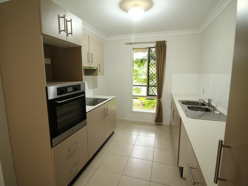 4/17 Francis Terrace, Esk QLD 4312